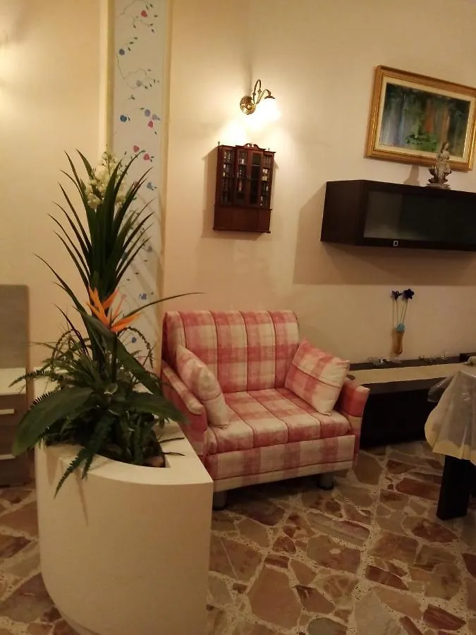 Da Giusy Le Petit Bijou Apartment Castelbuono